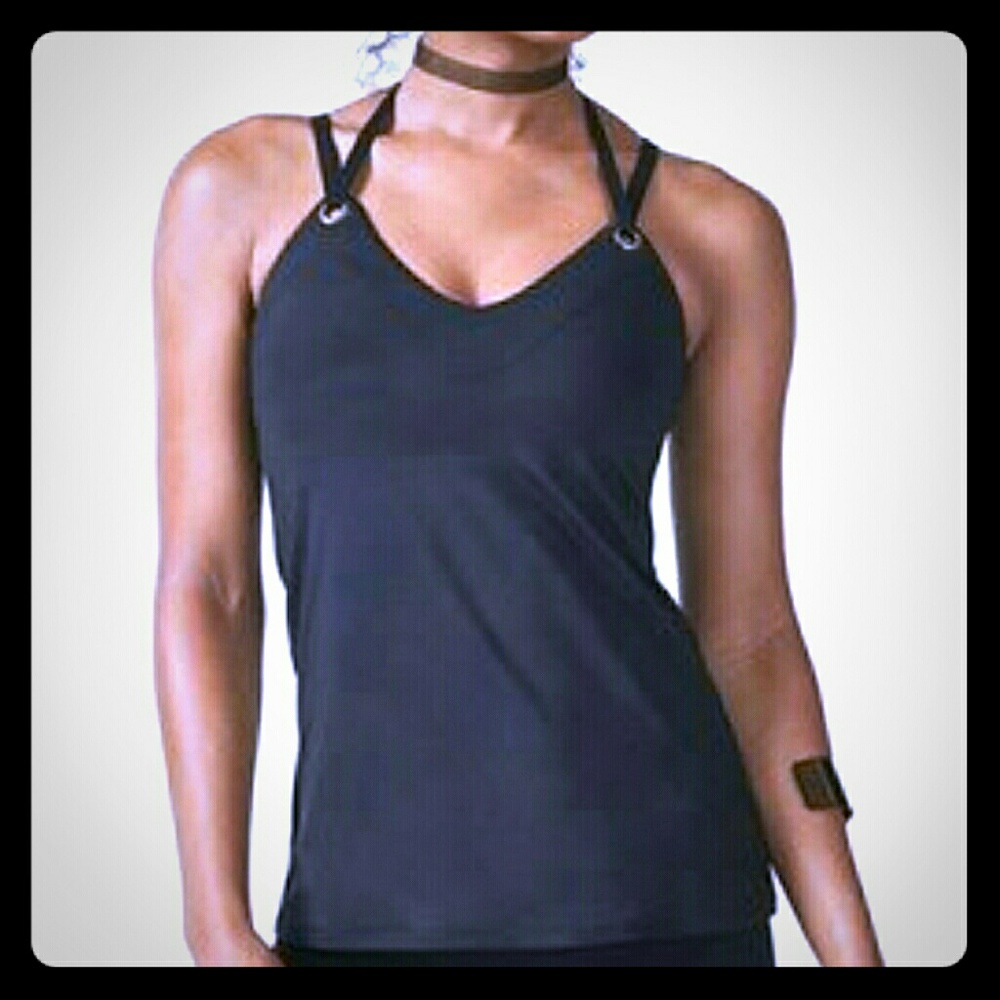 New FABLETICS TANK TOP